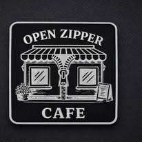 Open Zipper Cafe (B&W)